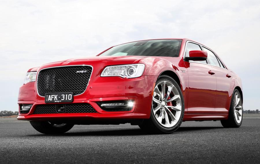  Chrysler 300 SRT (LX2) 2015 года  (AU) (фото 14 из 31)